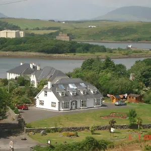 Bed & Breakfast Rosmo House, Westport